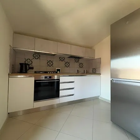 Appartement Caio Ponzio *